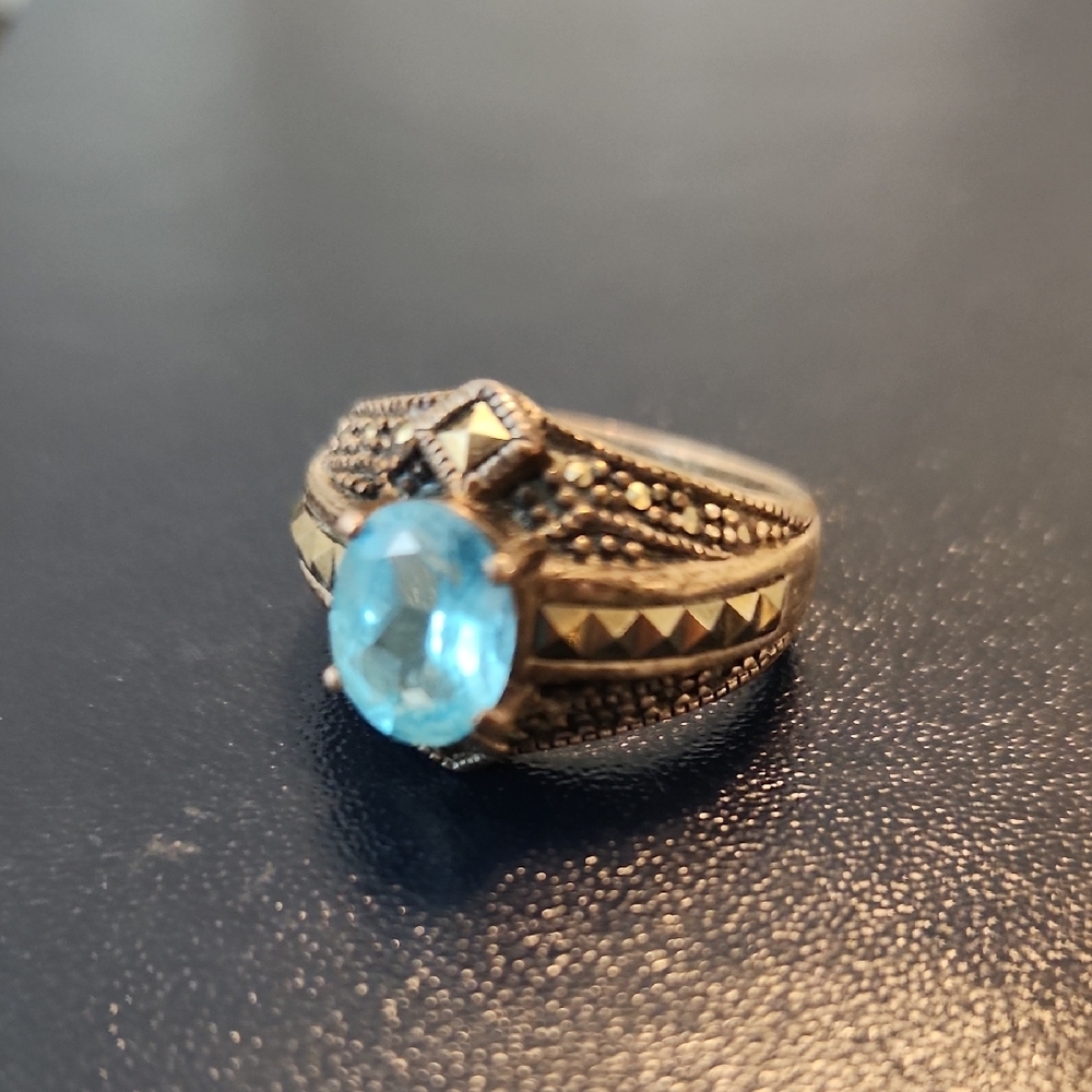 Vintage Sterling Silver Ring with Blue Gemstone And Marcasite